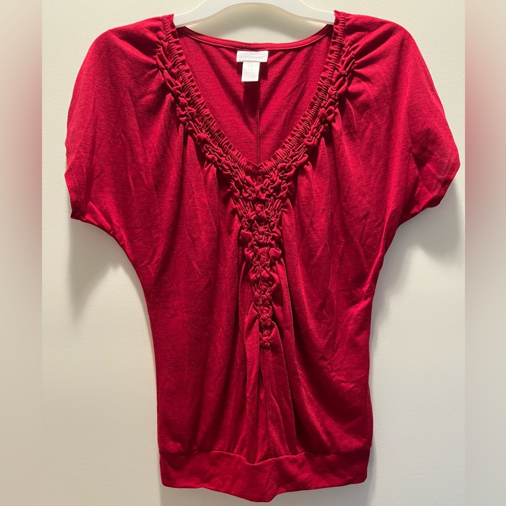 XS V-neck blouse by Motherhood Maternity. Batwing sleeve. True red. GUC
